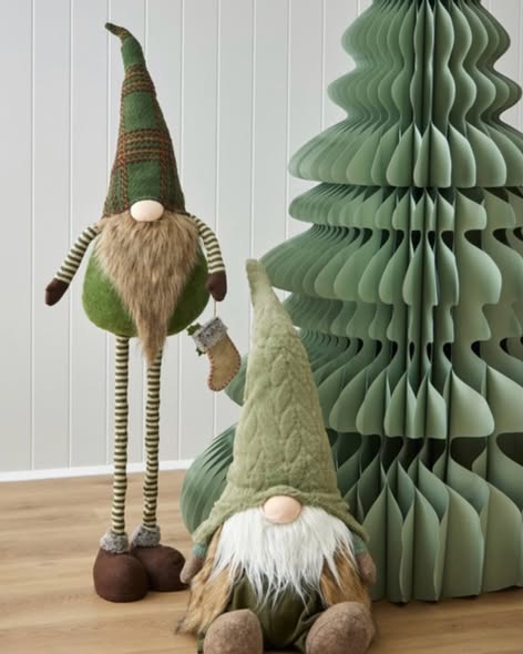 Christmas 'To be Jolly'